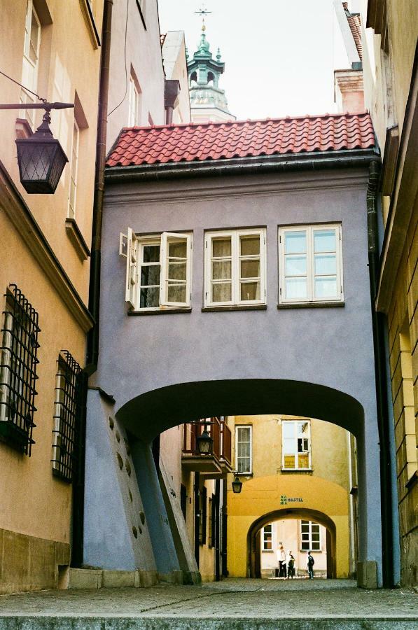 Red Brick Old Town Apartment وارسو المظهر الخارجي الصورة
