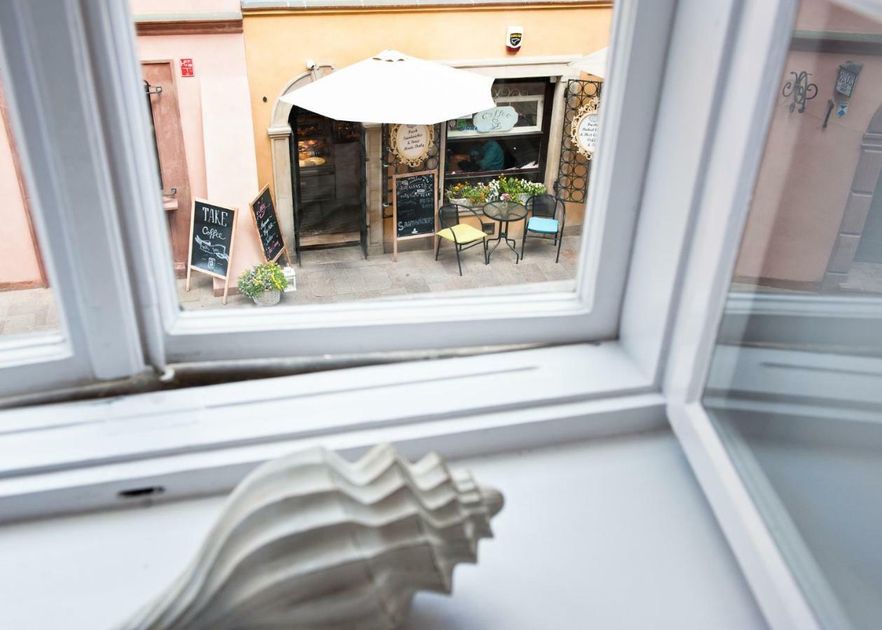 Red Brick Old Town Apartment وارسو المظهر الخارجي الصورة