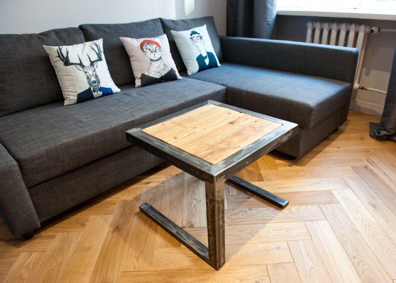 Red Brick Old Town Apartment وارسو المظهر الخارجي الصورة